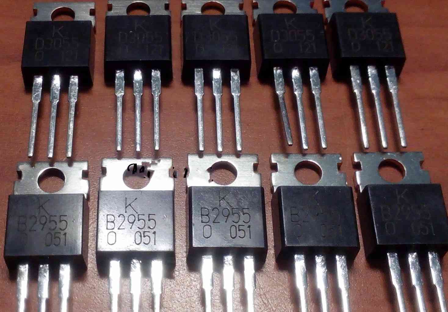 Read more about the article What is a NPN Transistor?